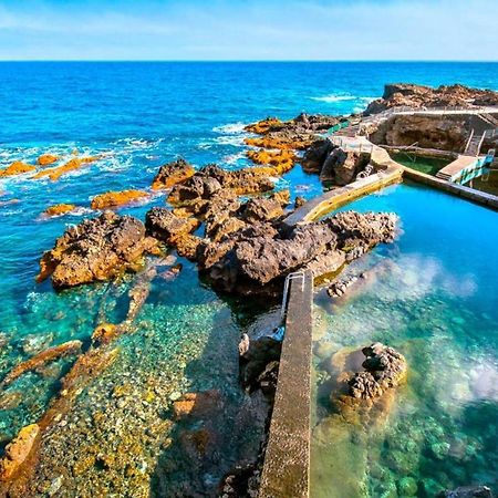 Primera línea en piscinas naturales. Barlovento Exterior foto