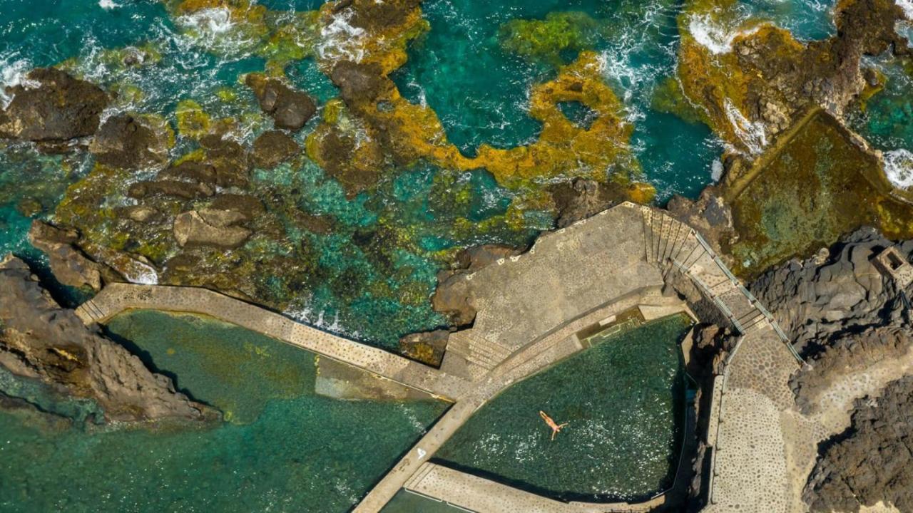 Primera línea en piscinas naturales. Barlovento Exterior foto