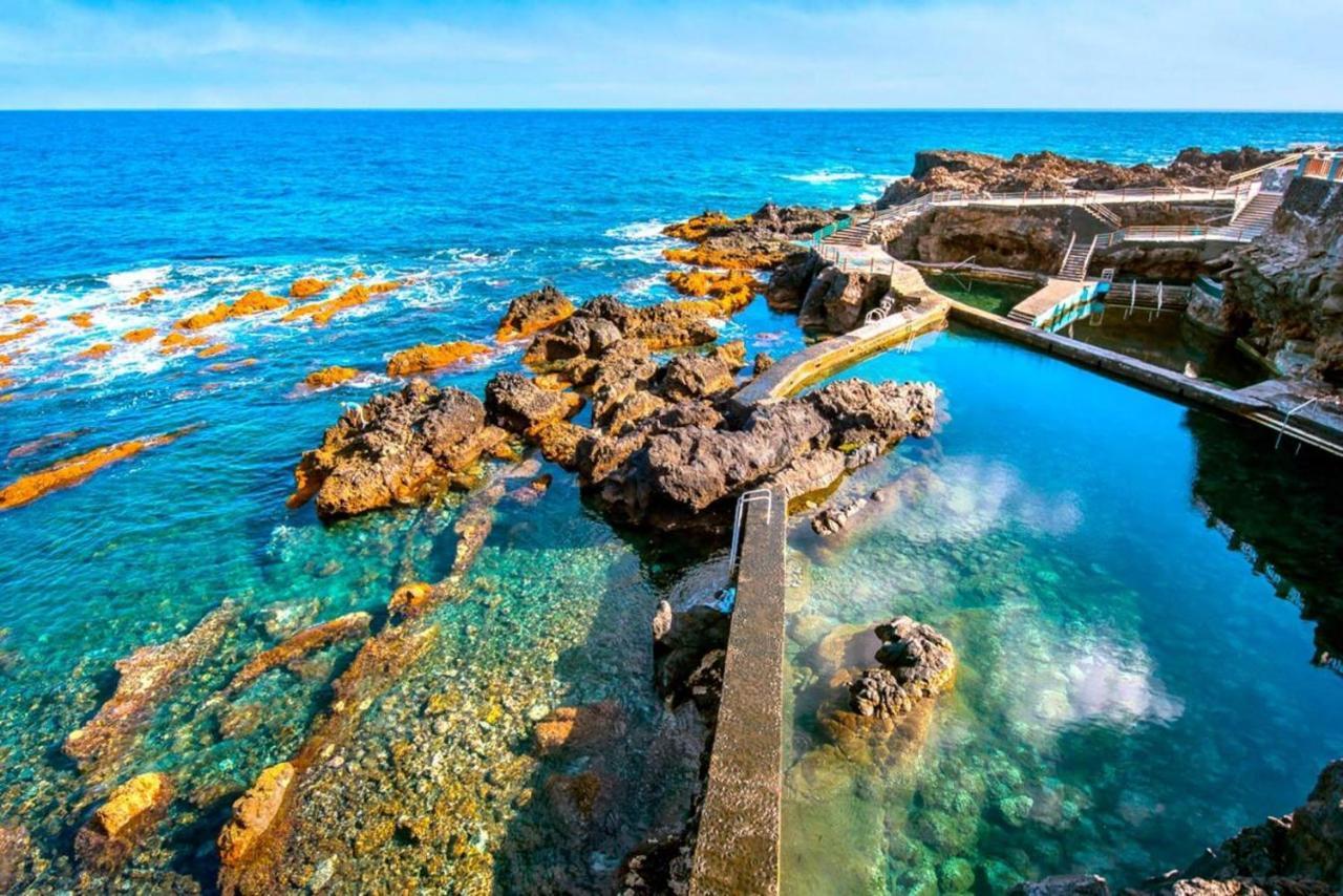 Primera línea en piscinas naturales. Barlovento Exterior foto