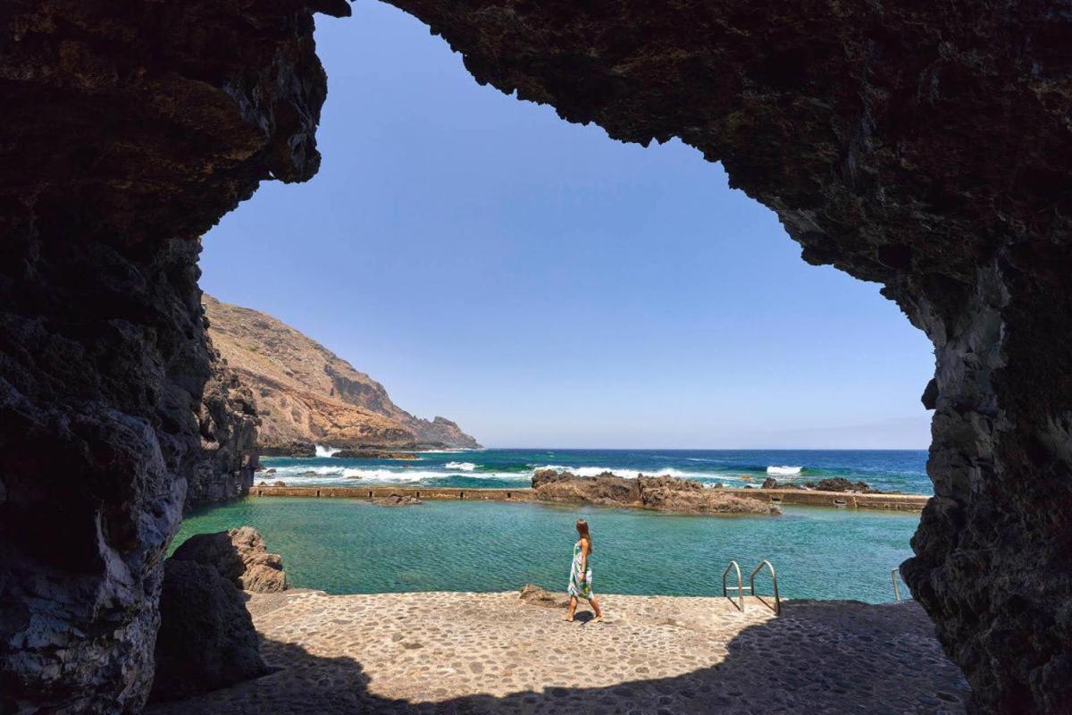 Primera línea en piscinas naturales. Barlovento Exterior foto