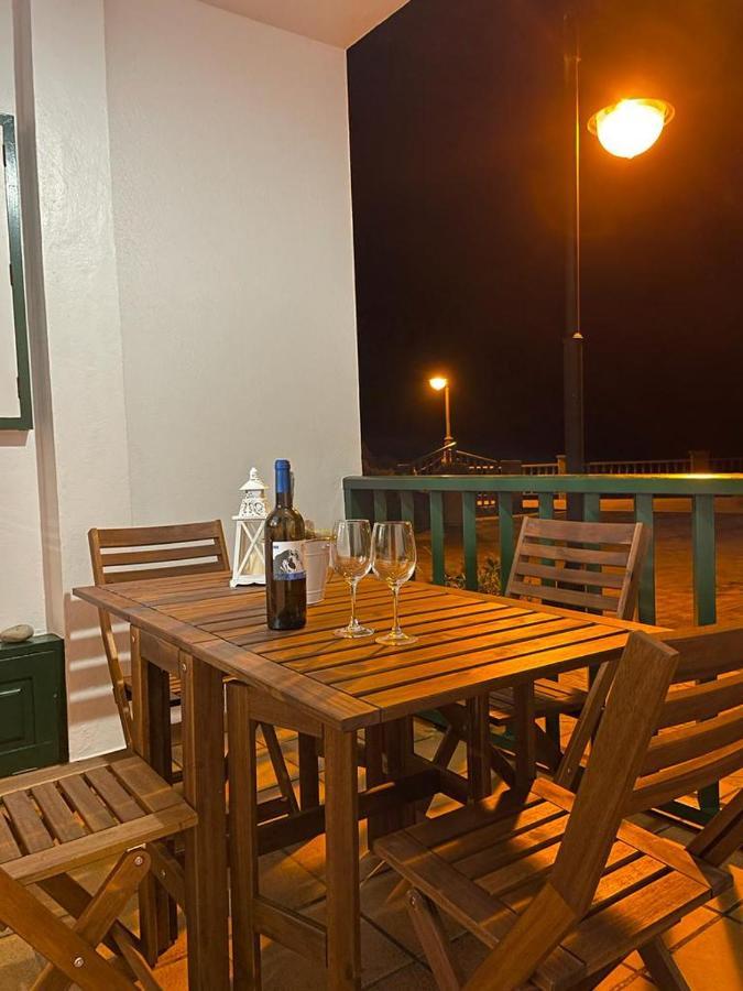 Primera línea en piscinas naturales. Barlovento Exterior foto