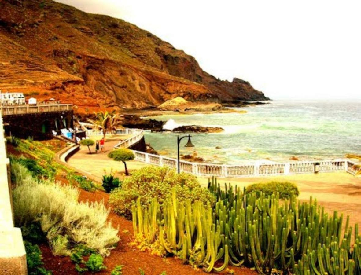 Primera línea en piscinas naturales. Barlovento Exterior foto